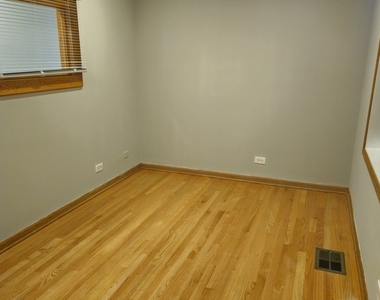 3043 N Ashland Avenue - Photo Thumbnail 17