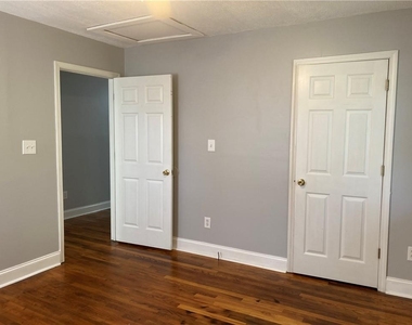 1115 Shelby Place Se - Photo Thumbnail 23
