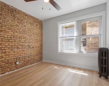 7381 N Damen Avenue - Photo Thumbnail 9