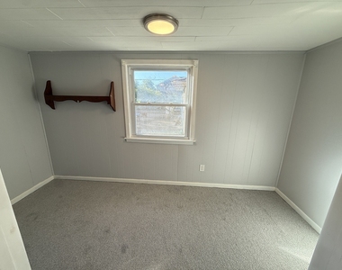 6101 Stonewall Avenue - Photo Thumbnail 13