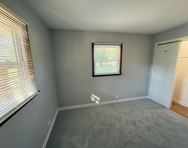6101 Stonewall Avenue - Photo Thumbnail 18