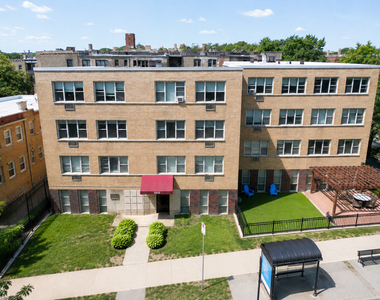 1301 W Estes Avenue - Photo Thumbnail 10