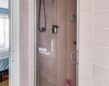 4350 Bobolink Terrace - Photo Thumbnail 22
