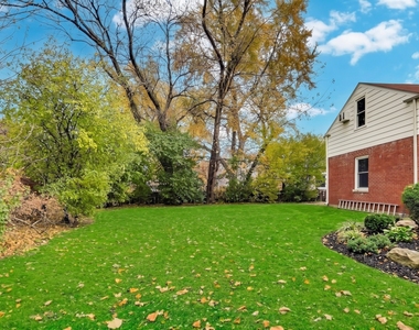 4350 Bobolink Terrace - Photo Thumbnail 33