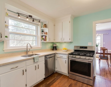 4350 Bobolink Terrace - Photo Thumbnail 14