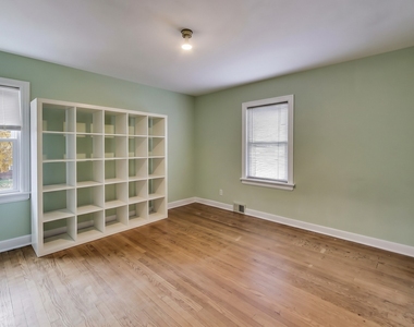 4350 Bobolink Terrace - Photo Thumbnail 23