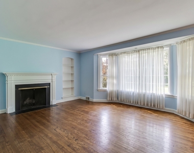 4350 Bobolink Terrace - Photo Thumbnail 6