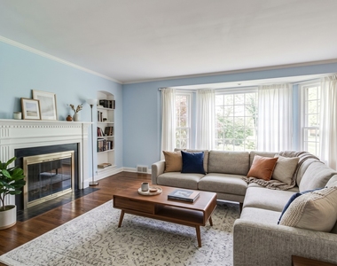 4350 Bobolink Terrace - Photo Thumbnail 7