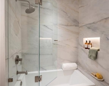 1101 Collier Road Nw - Photo Thumbnail 6