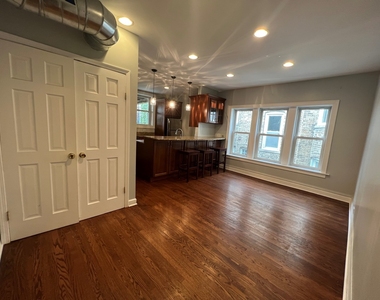 3528 N Reta Avenue - Photo Thumbnail 2