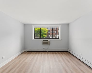 6758 N Sheridan Avenue - Photo Thumbnail 1