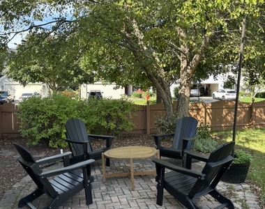 958 Shoreline Drive - Photo Thumbnail 26
