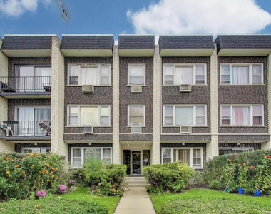 1615 Howard Street - Photo Thumbnail 17