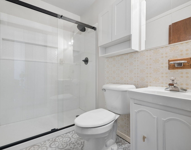 131 Locust Street - Photo Thumbnail 17