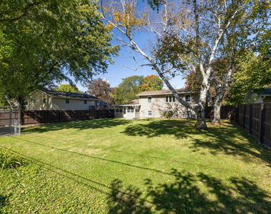 131 Locust Street - Photo Thumbnail 22