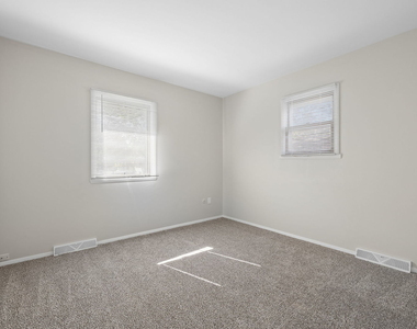 131 Locust Street - Photo Thumbnail 12