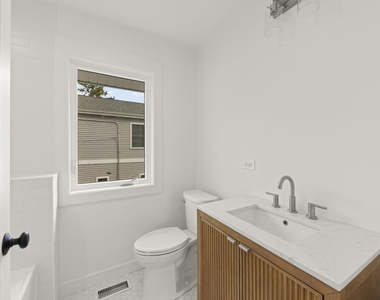 118 N President Street - Photo Thumbnail 19