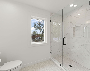 118 N President Street - Photo Thumbnail 16