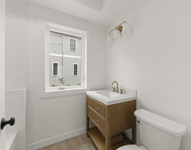 118 N President Street - Photo Thumbnail 9