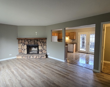 1390 Pebblebeach Drive - Photo Thumbnail 2