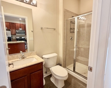 1234 W Monroe Street - Photo Thumbnail 11