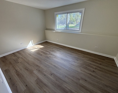 20032 S Sycamore Drive - Photo Thumbnail 14
