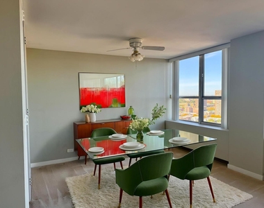 655 W Irving Park Road - Photo Thumbnail 8