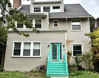 1228 Oak Avenue - Photo Thumbnail 9
