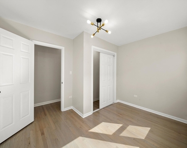 7062 W Diversey Avenue - Photo Thumbnail 5