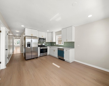 7062 W Diversey Avenue - Photo Thumbnail 1