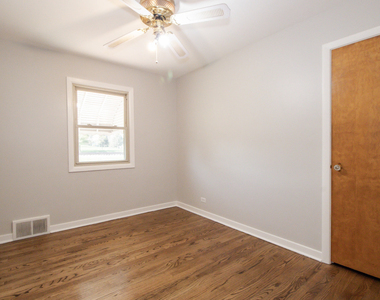2337 Park Avenue - Photo Thumbnail 12