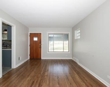 2337 Park Avenue - Photo Thumbnail 7