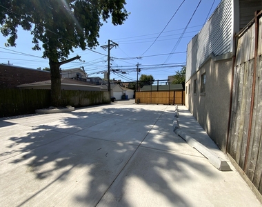 3014 N California Avenue - Photo Thumbnail 22