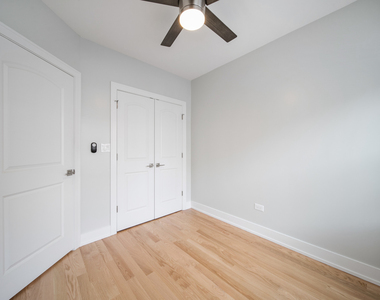 3014 N California Avenue - Photo Thumbnail 8