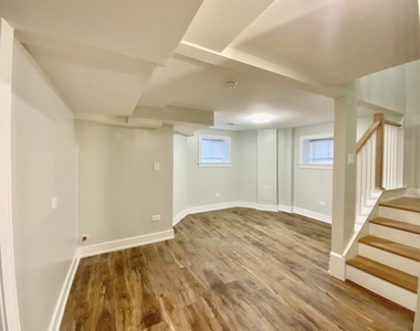 3014 N California Avenue - Photo Thumbnail 19
