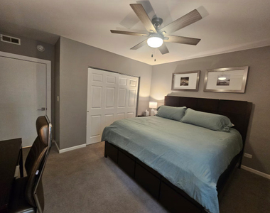 1050 W Dakin Street - Photo Thumbnail 12
