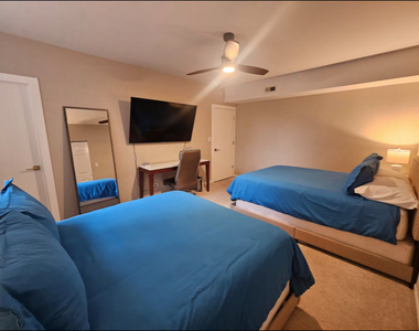 1050 W Dakin Street - Photo Thumbnail 19