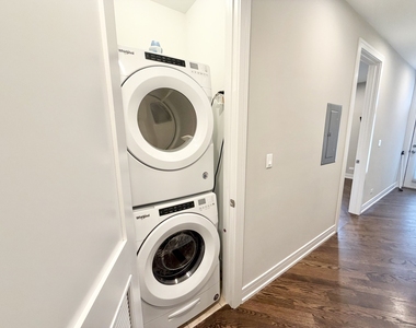 2303 W Wilcox Street - Photo Thumbnail 9