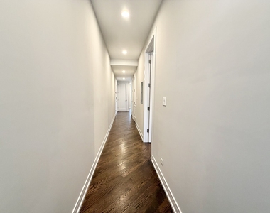 2303 W Wilcox Street - Photo Thumbnail 15