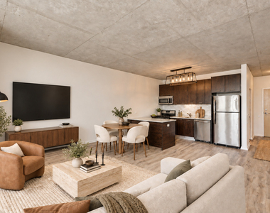 659 W Randolph Street - Photo Thumbnail 2