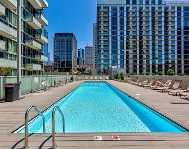 659 W Randolph Street - Photo Thumbnail 25