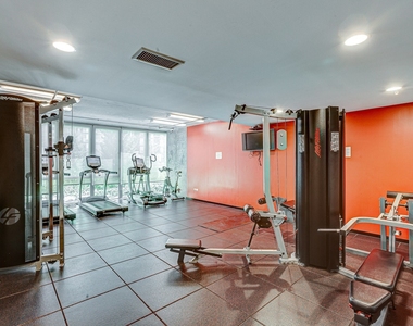659 W Randolph Street - Photo Thumbnail 22