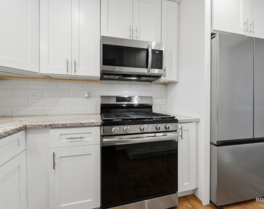 8500 S Calumet Avenue - Photo Thumbnail 12