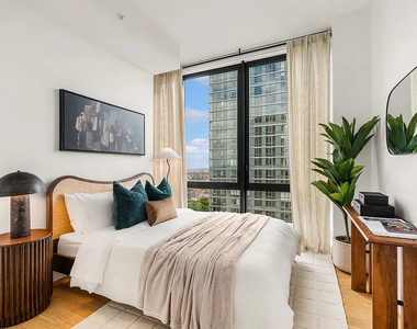 20 Rockwell Place - Photo Thumbnail 7