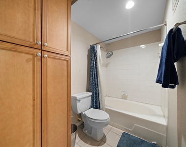 2255 Braeswood Park Drive - Photo Thumbnail 14