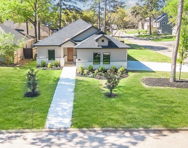11843 Briarwood Lane - Photo Thumbnail 15