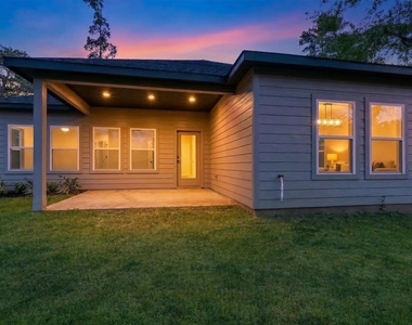 11843 Briarwood Lane - Photo Thumbnail 11