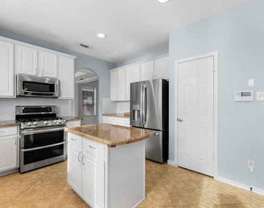 1814 Foster Leaf Lane - Photo Thumbnail 6