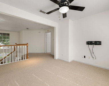 1814 Foster Leaf Lane - Photo Thumbnail 19
