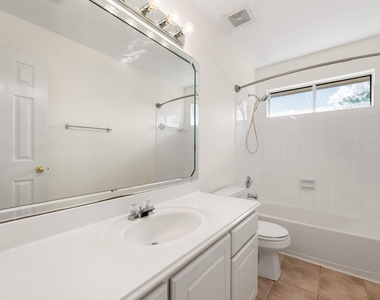 1814 Foster Leaf Lane - Photo Thumbnail 28